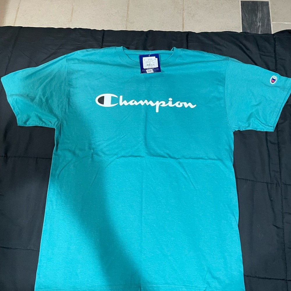 Green-Blue champion t shirt